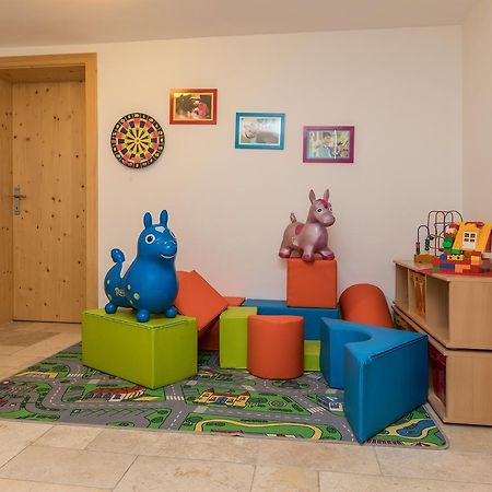 Alpenhof Apartments 미테르질 외부 사진